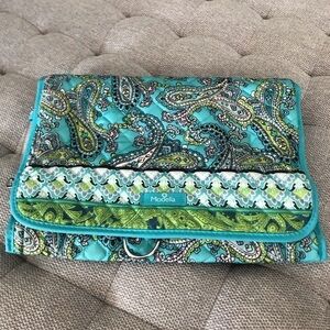 Modella teal quilted travel bathroom bag